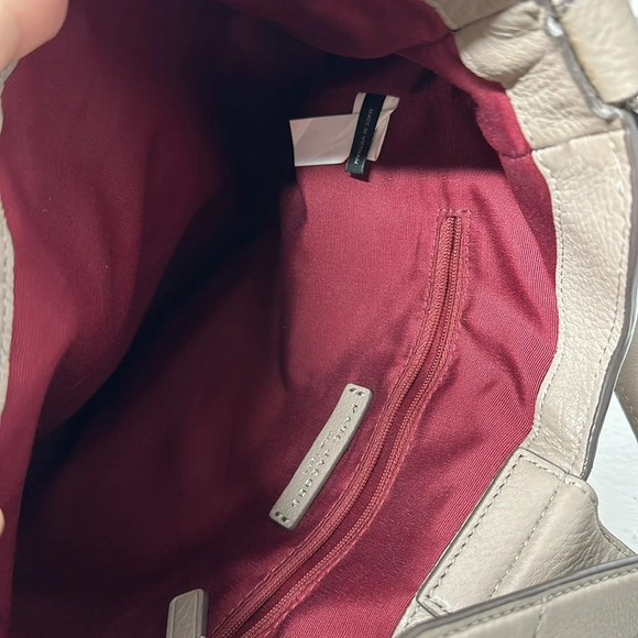 Marc Jacobs Hobo Purse Shoulder Bag Pebbled Leather Single Strap Tan Light Brown - Picture 7 of 15